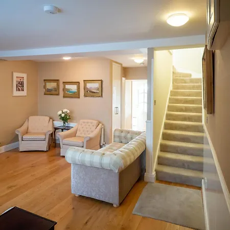 360 - Nyaraló Clifden